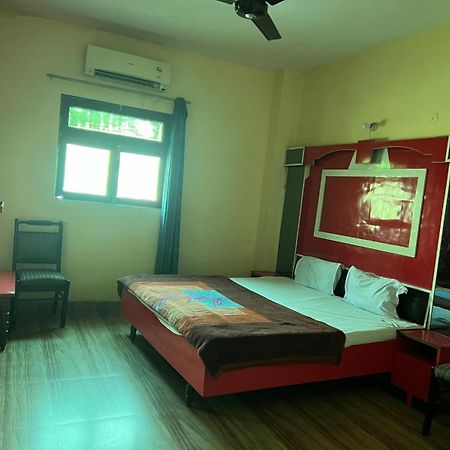 Hotel Skylark Amritsar Buitenkant foto