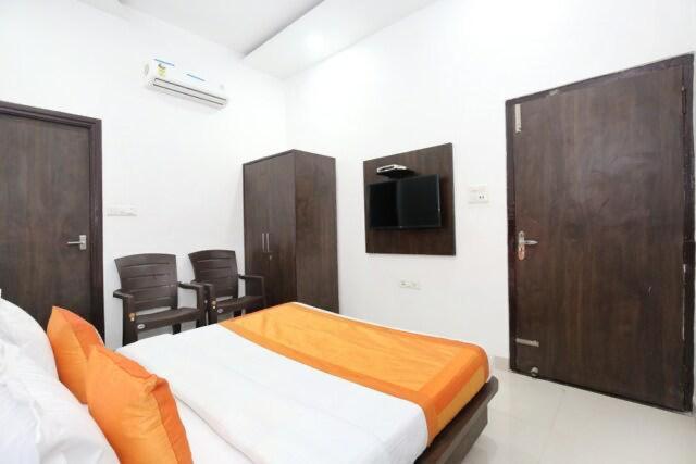 Hotel Skylark Amritsar Buitenkant foto